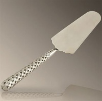 L'objet Platinum Hollow Braid Cake Server