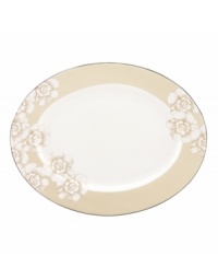 Lenox makes vintage florals feel fresh with the Blush Silhouette oval platter. Sturdy bone china combining a muted palette and sparkling platinum edge brings unparalleled elegance to the main course.