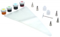 Wilton Basic Cake Decorating Set