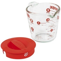 Pyrex Prepware 2-Cup Measuring Cup, Clear with Red Lid and Measurements