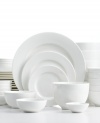 A blank canvas for your finest food creations, this white dinnerware set from Gibson offers timeless service for six. In dishwasher- and microwave-safe porcelain so you can relax and enjoy everyday meals or entertain guests with ease.