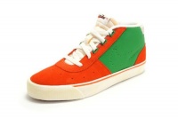 Nike Hachi ND QS - Team Orange / Victory Green-Sail, 9 D US