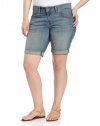 Levi's Women's Plus Size 542 Bermuda Short