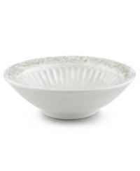 With a raised pattern of cascading vines on the rim and elegant fluting inside, this fruit bowl brings distinctly vintage style to the table. Coordinates with Butler's Pantry dinnerware and dishes collection.