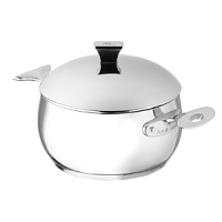 This stainless steel pot with lid is a modern kitchen essential: easy to clean, lightweight, and good looking. With an aluminum core that provides superior heat conduction, this pot delivers delicious results with every meal.