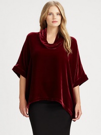 Not only is this velvet top elegant, but it's also machine washable. This design is guaranteed to be one of your favorites this season.CowlneckElbow-length sleevesHandkerchief hemPull-on styleAbout 26 from shoulder to hemRayon/silkMachine washImported