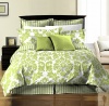 Chezmoi Collection 8-Piece Soft Microfiber Reversible White Green Leaf/Stripe Bed in a Bag Comforter with Sheet Set, Full