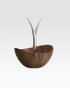 A wonderful addition to the kitchen, this unique design allows you to fill the wooden bowl with favorite fruits and drape bananas or grapes over the sleek alloy fingers.Wood & metal12L X 11½W X 16H Hand washImported