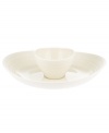 Evoking the natural exuberance of thrown pottery, the Mikasa Swirl chip 'n dip brings unfussy elegance to your table in classic stoneware. Oversized for generous portions, shown back.