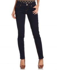 Sleek & chic, these petite skinny jeans from Seven7 are perfect year-round!