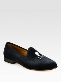 Refined velvet slipper with grosgrain trim.Padded insoleLeather soleMade in Italy