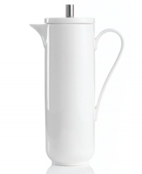 Serve sophistication and a deep, bold brew to every guest that comes your way. A white porcelain ceramic design brings elegance to coffee hour with a stainless steel filter and plunger that expertly extract a multitude of brilliant notes in your favorite blend. 1-year warranty.