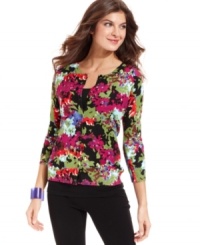 Make a statement in Joseph A's colorful cardigan, complete with a gorgeous bloom print.