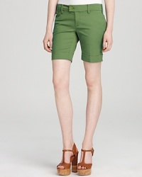 These stretch Standard 1 shorts are the perfect adventure-seeking style whether you're city-bound or seaside.