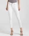 A crisp, white wash makes these ultra-skinny James Jeans legging jeans the perfect choice for spring.