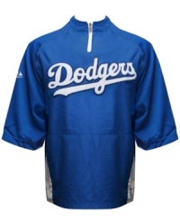 Be prepared for extra innings! This Los Angeles Dodgers MLB convertible jacket from Majestic is a fan's best kept secret to staying comfortable in any weather.