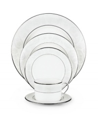 Wink at tradition. The Bonnabel Place dinner plates from kate spade give classic paisley china a modern makeover. Play with patterns and textures to fashion a rich, luxurious look of your own.