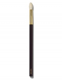 Tom Ford's brush collection is designed to bring ease and luxury to the process of creating your look - they make expert makeup application completely effortless. Create perfect shade gradation with the Tom Ford Eye Shadow Blend Brush. Made with natural hair, it effortlessly softens and blurs any harsh color lines. Essential for blending the different eye shadow formulas in the Tom Ford Eye Color Quad. Handle is designed for true comfort and balance.