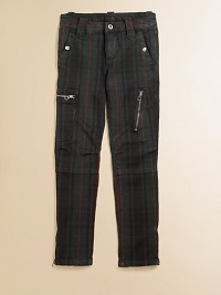 The classically cool cargo pant is rendered in a stylish skinny fit from durable tartan-printed denim.Front button closureWaistband with belt loopsZip flyAngled snap hand pocketsBack patch pocketsZip cargo pocketsCottonMachine washImported