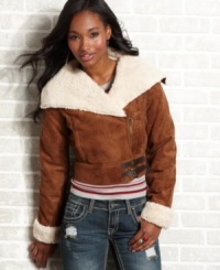 Hit the slopes or hit the town in this sherpa-lined, faux-suede shearling jacket from JJ Basics. With its shrunken moto design and sumptuous fabrication, this layer is sure to warm you up in high style.