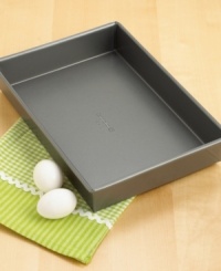 Nothing beats a yummy homemade cake for that special occasion. This rectangular cake pan features include nonstick interiors and exteriors for easy cleaning, no-hassle food release and optimum baking performance. Reinforced nonstick surface also offers long-lasting durability. Lifetime warranty.