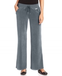 A soft velour fabrication and flattering cut make MICHAEL Michael Kors' velour lounge pants a Sunday essential.