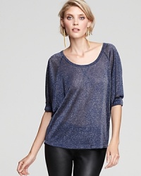 Bring sparkle to your off-duty looks with this relaxed-fit Aqua tee. Team with leather leggings for effortless cool.