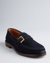 Pair these handsome loafers with straight leg jeans and a blazer for a night on the town, or wear with dress trousers and a polished button-down for a more refined look.