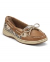 The Sperry Top-Sider Angelfish boat shoes have all the classic quality and details of the preppy chic favorite with the updated appeal of a new finishes and colors.