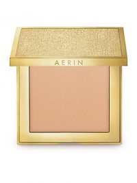 The next best thing to a rested, post-vacation glow. AERIN's floral-infused bronzer sweeps on the perfect hint of sun-kissed color and calms the look of skin in a few easy strokes. The result? Skin that looks fresh and feels revitalized. Available in two shades. Made in Canada. 