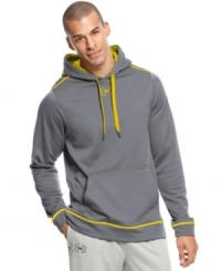 This ColdGear® hoodie from Under Armour® is designed to keep you feeling light, warm and dry.