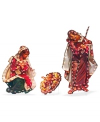 Remind neighbors and passersby of the miracle of Christmas with these outdoor decorations, featuring light up Mary, Joseph and Baby Jesus figures. Pair with the Kings 3 Piece Set for the full Nativity scene.