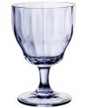 Stemware for every day, any occasion, the Farmhouse Touch claret features a classic Villeroy & Boch design with a fluted bowl, elegant stem and tapered silhouette, all in cool blue crystal.