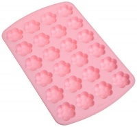 Wilton 24-Cavity Daisy Silicone Treat Cake Mold