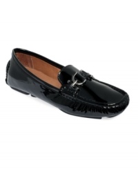 Laid-back style with a luxe look. Donald J Pliner's Viky driving flats feature a comfortable, slip-on fit, yet lend a designer aesthetic to any ensemble.