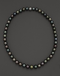 Naturally multicolored Tahitian pearls lend a stunning look to this timeless Tara Pearls necklace.