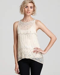 Solo or layered, this beautiful lace PJK Patterson J. Kincaid tank reveals a most-flattering look thanks to the ornate sequin and bead details that enrich this festive top from all angles.