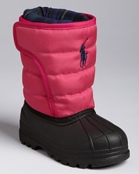 An easy-off Velcro® closure makes this comfy fleece-lined snow boot a simple, stylish option for wintertime style.