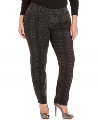 Land one the season's hottest trends with Seven7 Jeans' plus size skinnies, flaunting a sexy cobra-print!