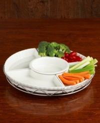 Serve your hors d'oeuvres or crudité with stylish convenience on the lazy susan tray by Godinger. The porcelain side trays and one center dip bowl can be easily removed for cleaning from the movable circular pewter base. A must for any buffet set up.