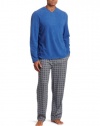 Dockers Men's Gift Set Fleece V-Neck Printed Jersey Pant Set