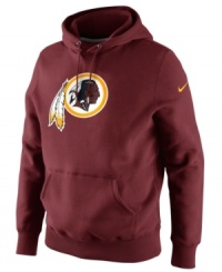 Shout out to your favorite NFL football team with this comfortable Washington Redskins hoodie from Nike.