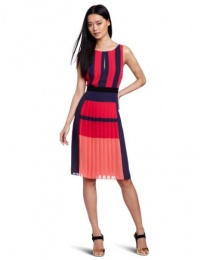 BCBGMAXAZRIA Women's Jeisa Sleeveless Color Block Pleated Dress, Ruby Red, Medium