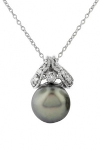 Effy Jewlery 14K Gold Diamond and Tahitian Pearl Pendant, .06 TCW