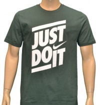 Nike Men's Just Do It Standard Fit T-Shirt Green