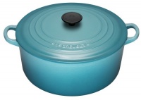 Le Creuset Enameled Cast-Iron 5-1/2-Quart Round French Oven, Caribbean