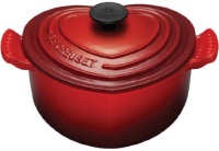 Le Creuset Enameled Cast-Iron 2-Quart Heart Casserole, Red