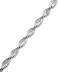 Add this standout anklet and liven up your summer style. Giani Bernini design features a chic twisted design crafted from sterling silver. Approximate length: 10 inches.