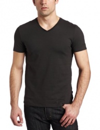 Calvin Klein Sportswear Men's Slim Fit Shortsleeve V-Neck Basic Tee