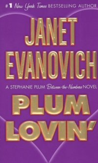 Plum Lovin' (Stephanie Plum: Between the Numbers)